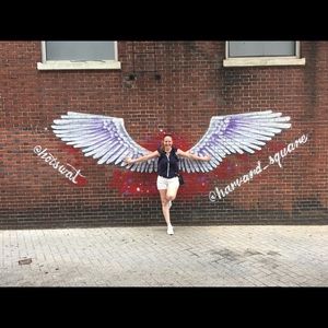 Meet your Posher, Jennifer